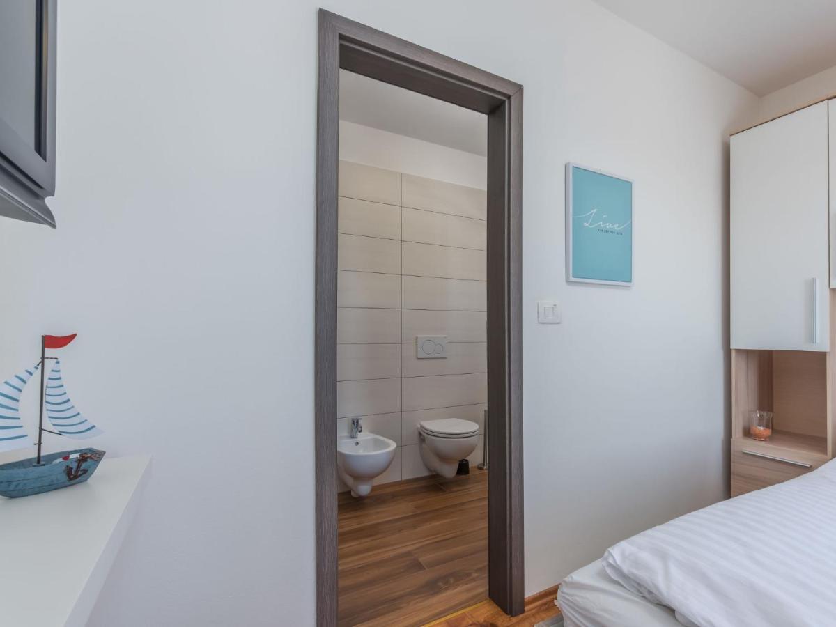 Holiday Home Villa Joy By Interhome Novigrad Istria Extérieur photo