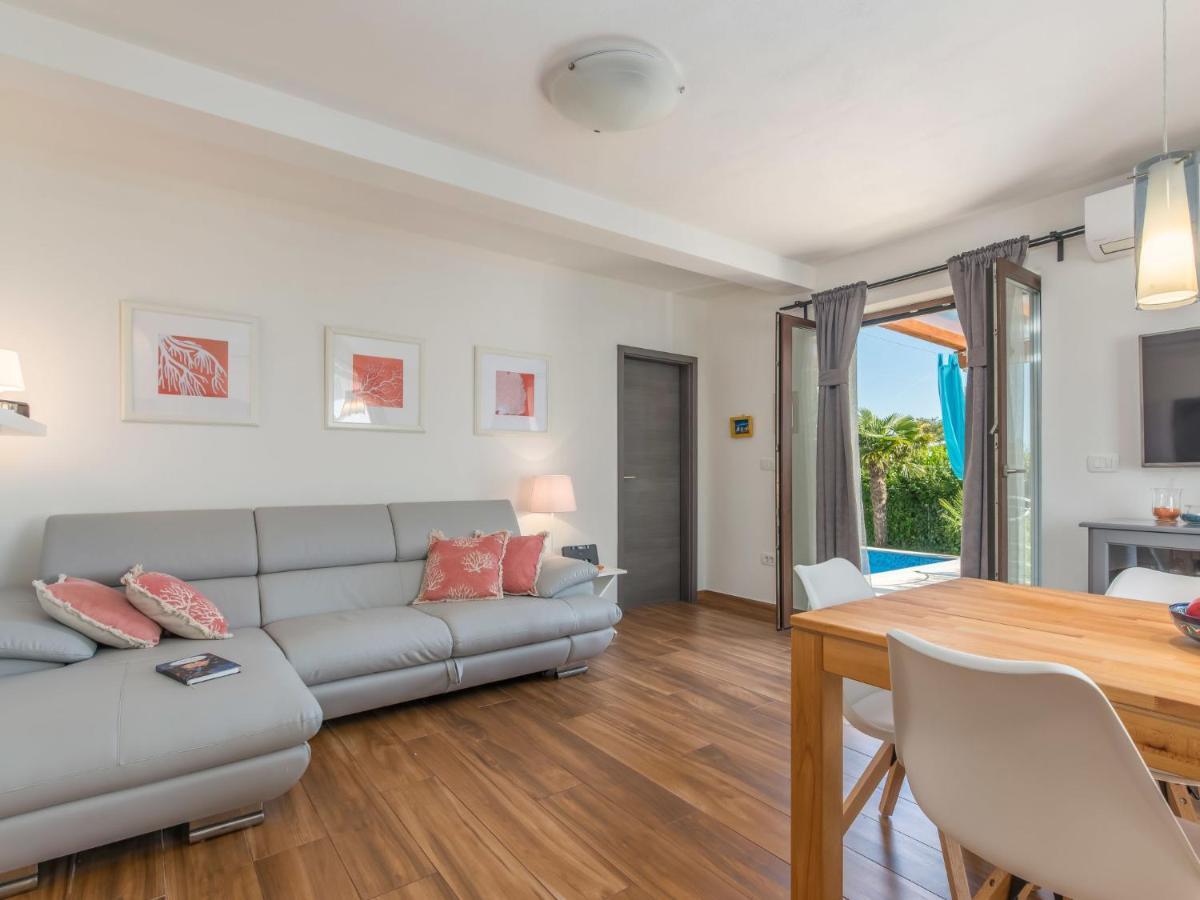 Holiday Home Villa Joy By Interhome Novigrad Istria Extérieur photo